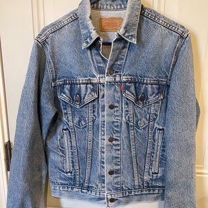 Vintage Levis Jean Jacket size medium